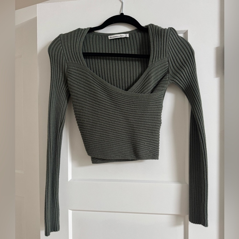 Abercrombie & Fitch Luxloft slim Wrap Sweater - Picture 3 of 5